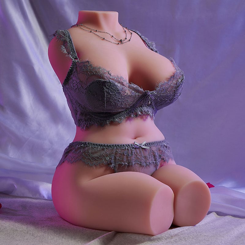 Scarlett  29.1Lbs Curvaceous Alluring Life-like Butts