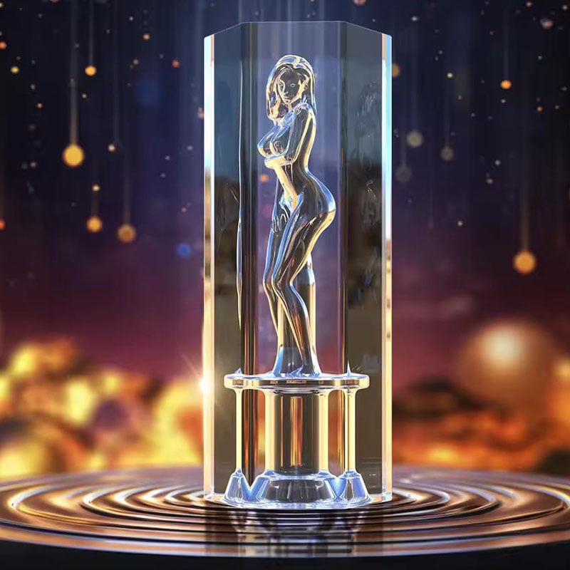 [First-Time Try] Crystal Muse Transparent Male Masturbator with Closed-End Design for Intense Suction