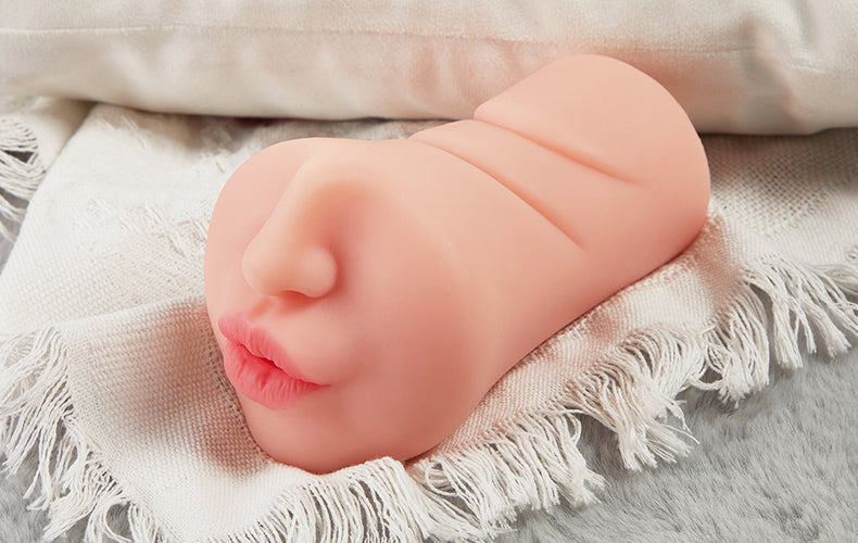 Face Design Oral Sex Toy Stroker Pocket Pussy